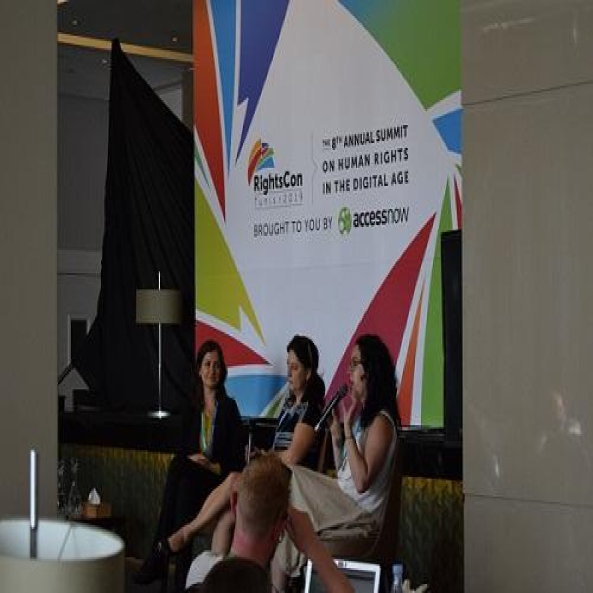 وفد من مركز حملة يشارك في مؤتمر ال  2019 RightsCon في تونس
