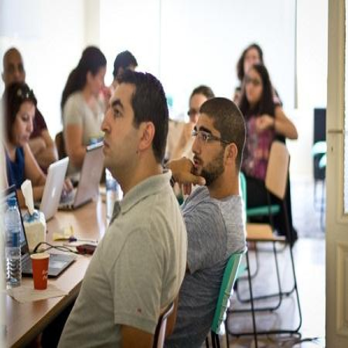 مؤسسات الإعلام الاجتماعي في العالم العربي تناقش الحقوق والحريات الرقمية في لقاء بعمّان